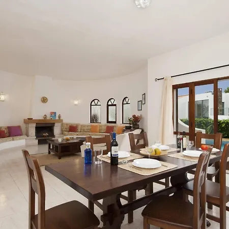 Medeira By Албуфейра