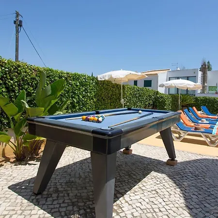 Medeira By アルブフェイラ